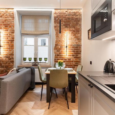 Charm & Comfort Renovated Gem In Old Town Sarego Apt B Kraków Eksteriør billede